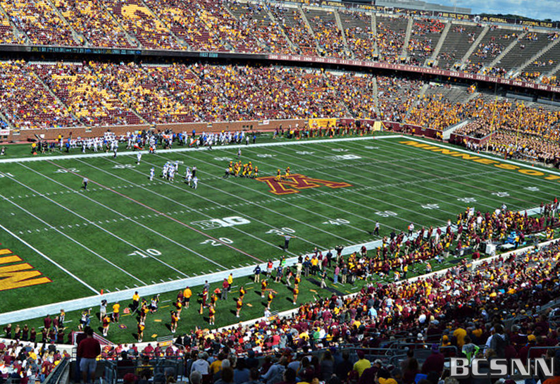 Football - University of Minnesota Athletics